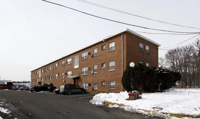 Building Photo - West Park Apartments