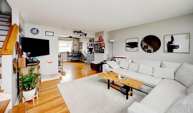 Building Photo - 1870 Northwest Blvd