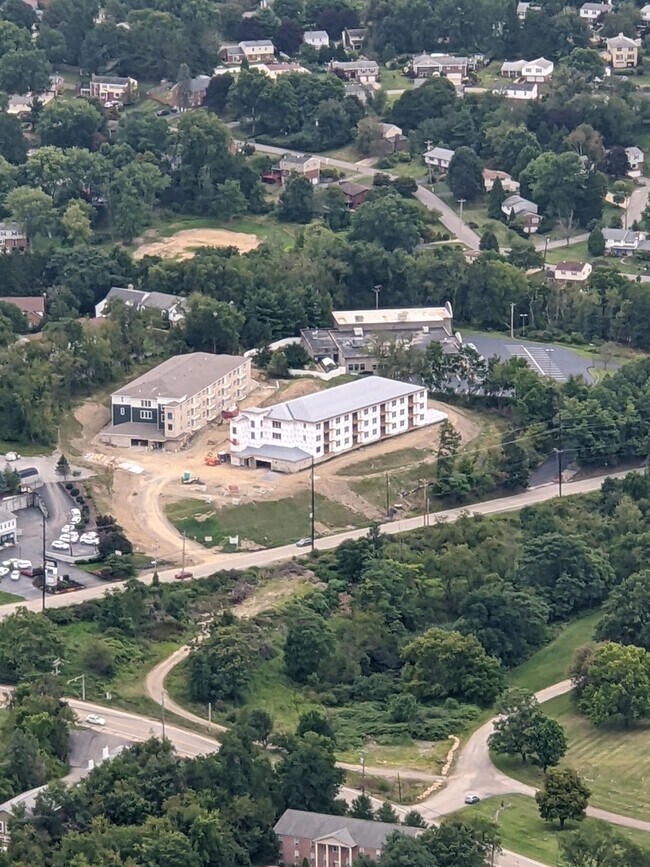 Building Photo - 8500 Thompson Run Rd