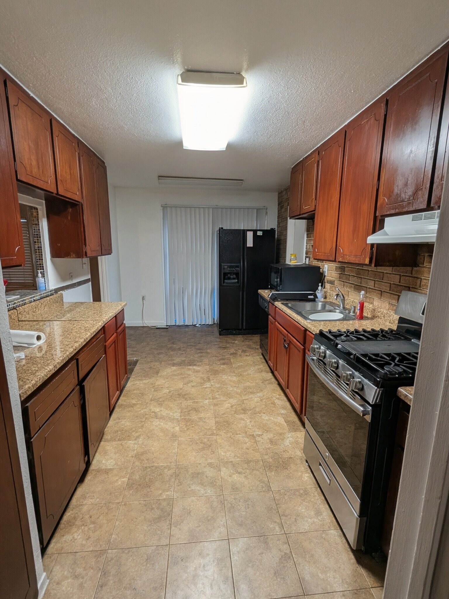 Building Photo - 4905 Raley Blvd