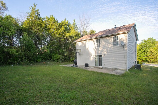 Building Photo - Lovely, Spacious Home in Antioch