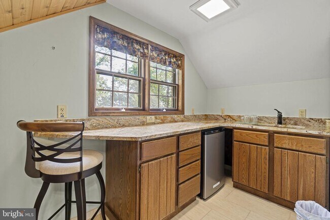 Building Photo - 12780 Chatter Brook Dr