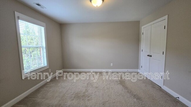 Building Photo - 121 Harvestwood Dr