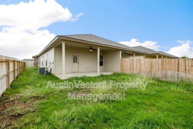 Building Photo - 118 Samuel Dr