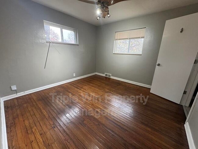 Building Photo - 8000 Noel Ct