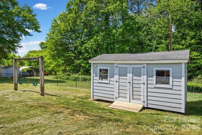 Building Photo - 425 Griggs Rd