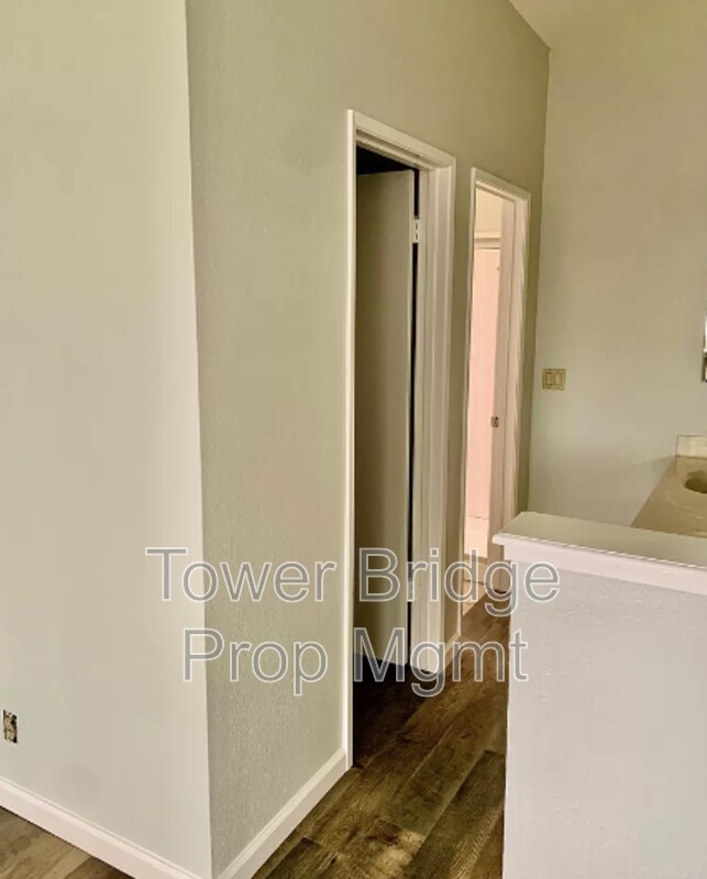 Building Photo - 1349 Chignahuapan Way