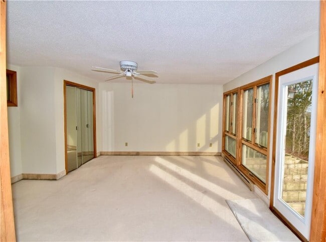 Building Photo - 10 Joanth Terrace