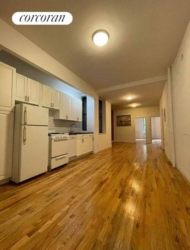 Primary Photo - 346 E 78th St