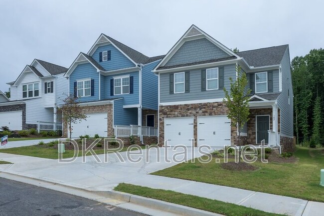 Building Photo - 182 Parkwood Dr