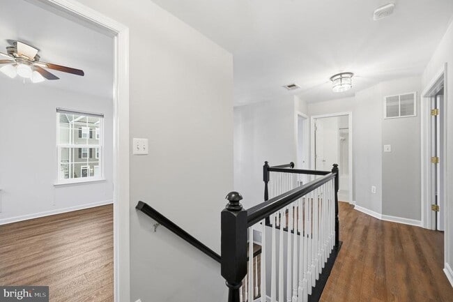 Building Photo - 198 Union Ridge Dr