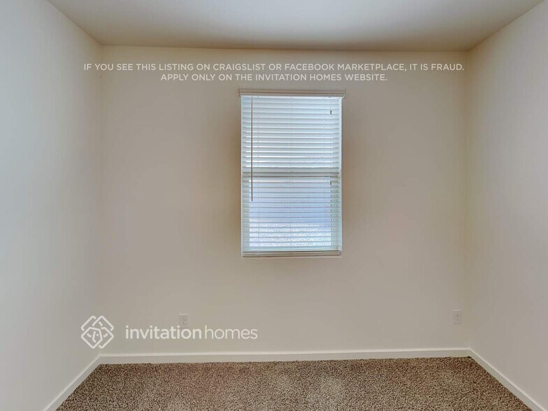 Building Photo - 518 W Magena Dr