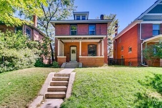 Building Photo - 2924 Vine St