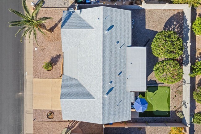 Building Photo - Updated Mesa Home w/ Community Pool/Spa & ...