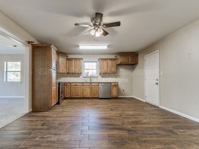 Building Photo - 921 Harrison St