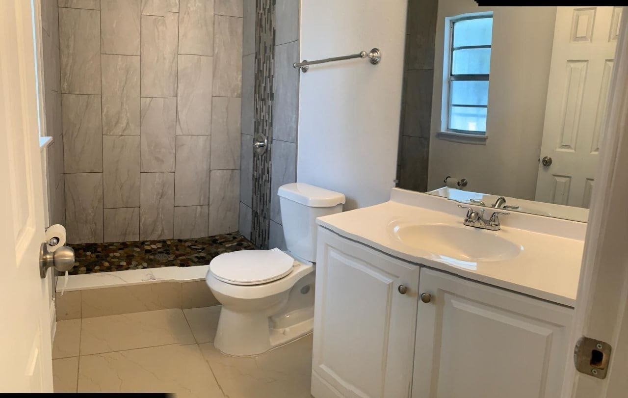Building Photo - 456 Betsy Ross Terrace