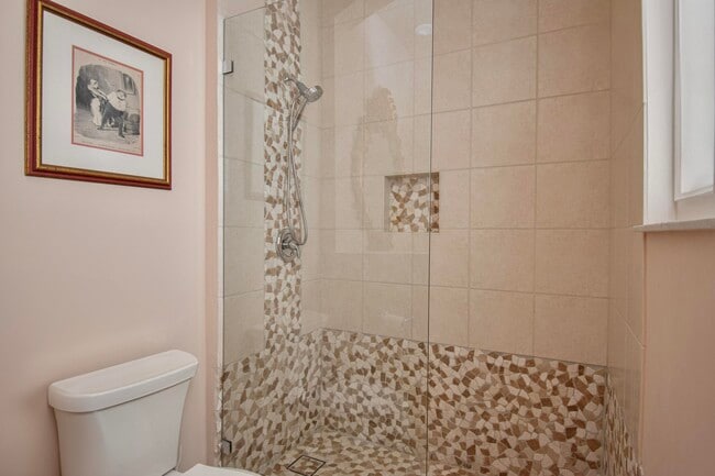 Building Photo - 7916 Montecito Pl