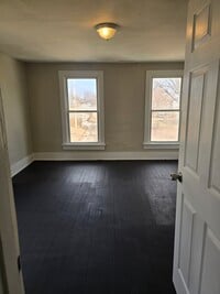 Building Photo - 55-57 West Parkwood Avenue