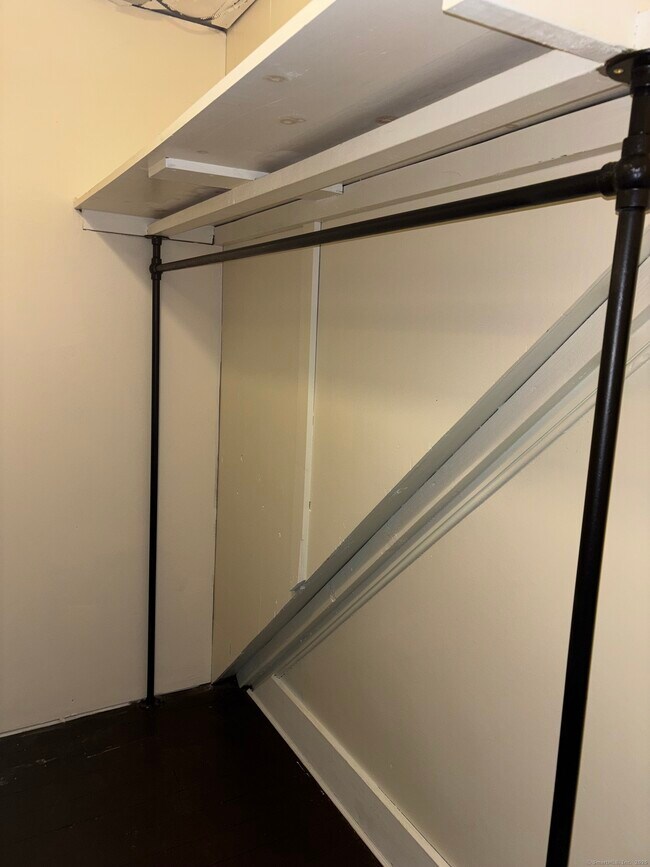 Building Photo - 49 N Harbor St