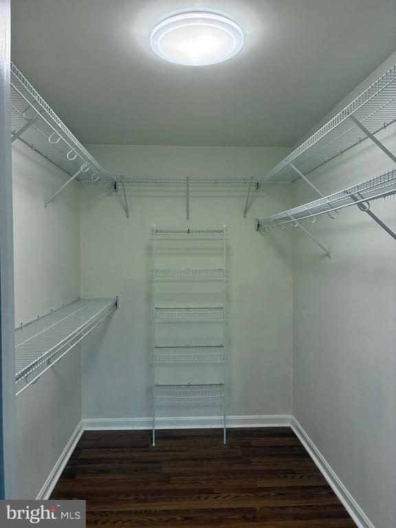 Building Photo - 501 Garrison Woods Dr