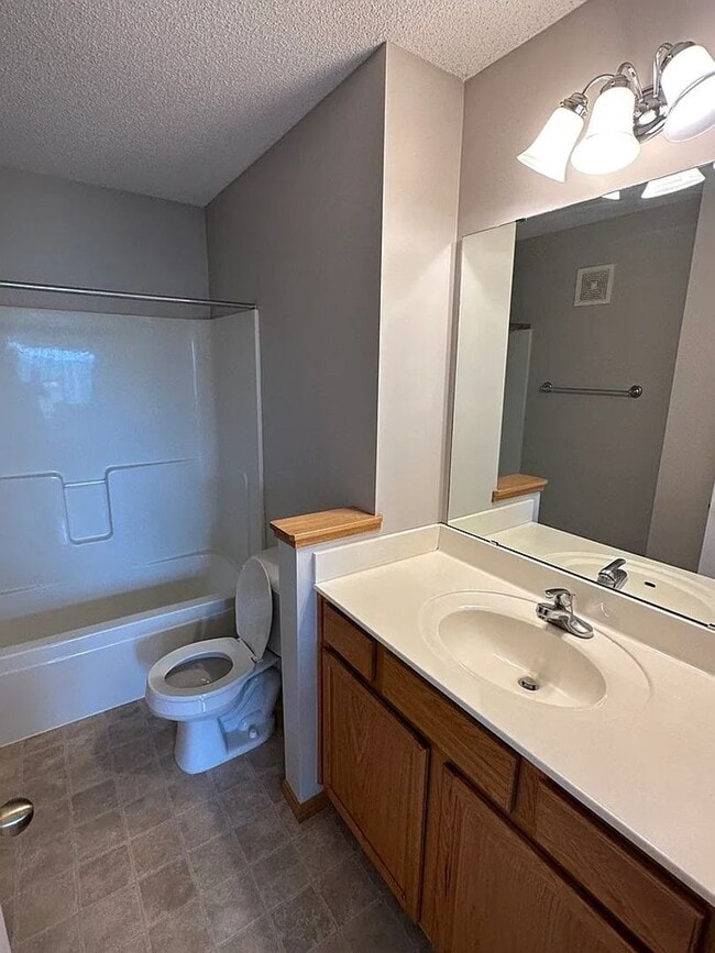 Building Photo - 14165 Wilds Path NW