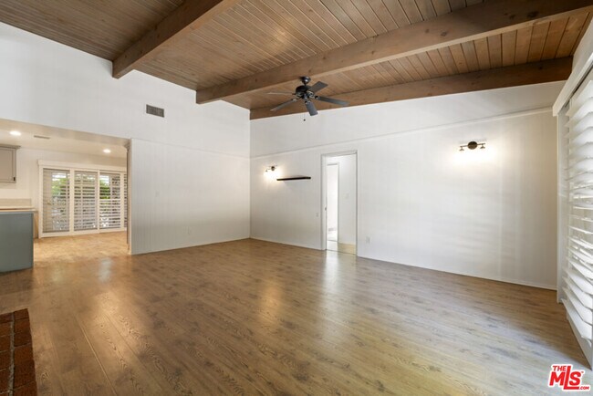 Building Photo - 24311 Aetna St