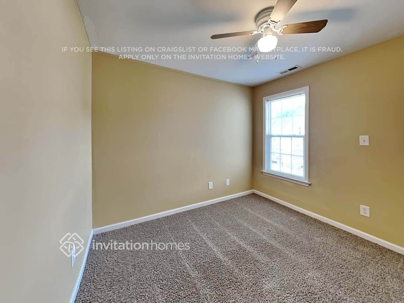 Building Photo - 302 Whitehall Ct