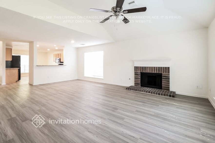 Building Photo - 5742 Forest Timbers Dr