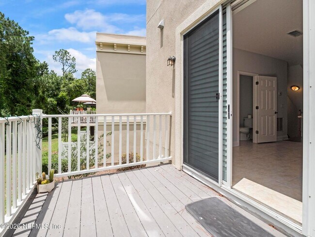 Building Photo - 4472 Congressional Dr