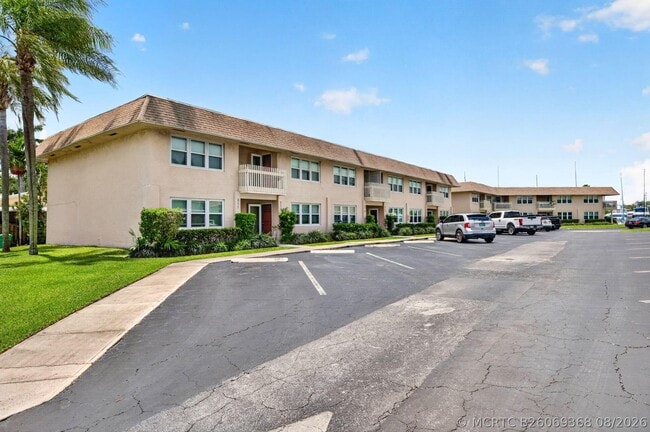 Building Photo - 337 Gulfstream Rd
