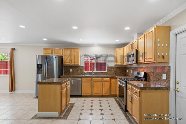 Building Photo - 3152 Hostetter Rd
