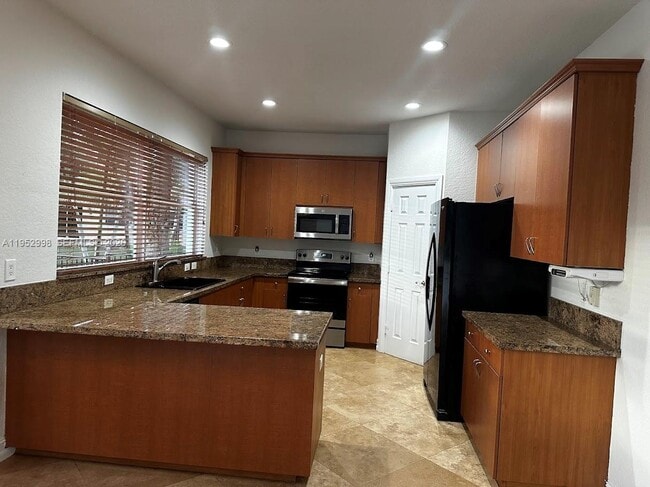 Building Photo - 140 NW 117th Terrace