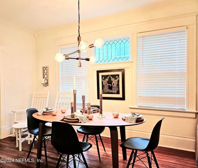 Building Photo - 1 bedroom in Jacksonville FL 32205