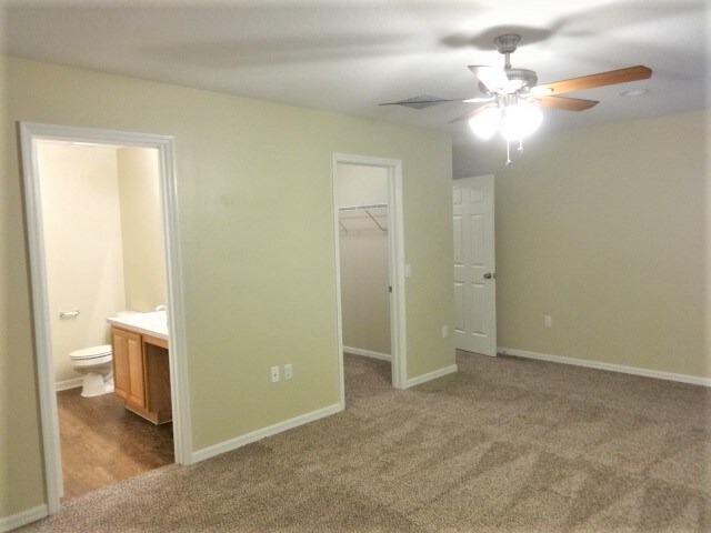 Building Photo - 13514 Red Ear Ct