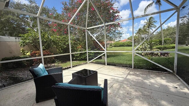 Building Photo - 2861 Livingston Ln