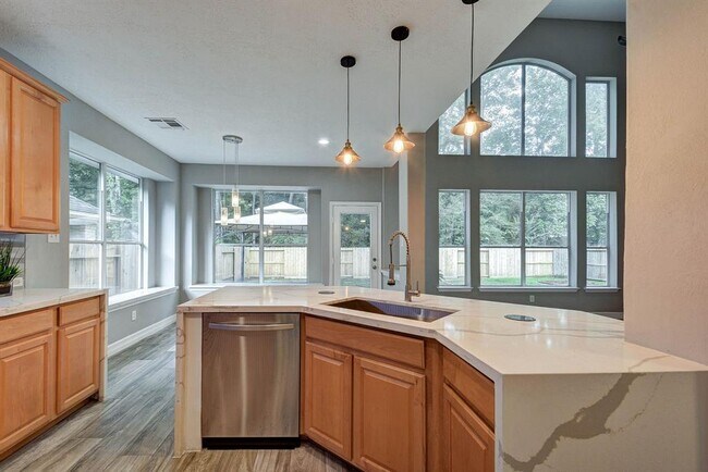 Building Photo - 182 N Millport Cir