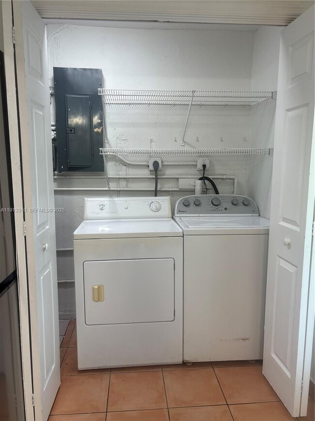 Building Photo - 10371 SW 201st Terrace