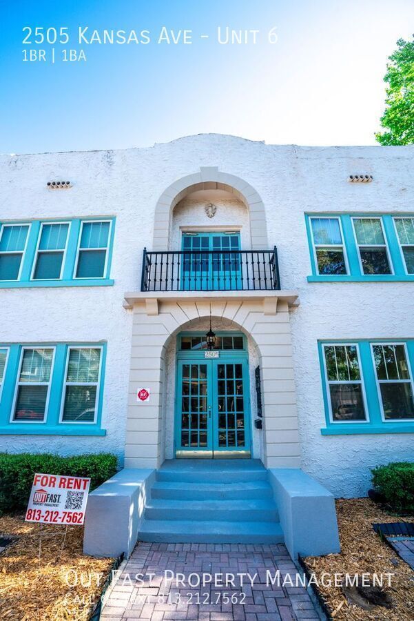Building Photo - 2505 W Kansas Ave