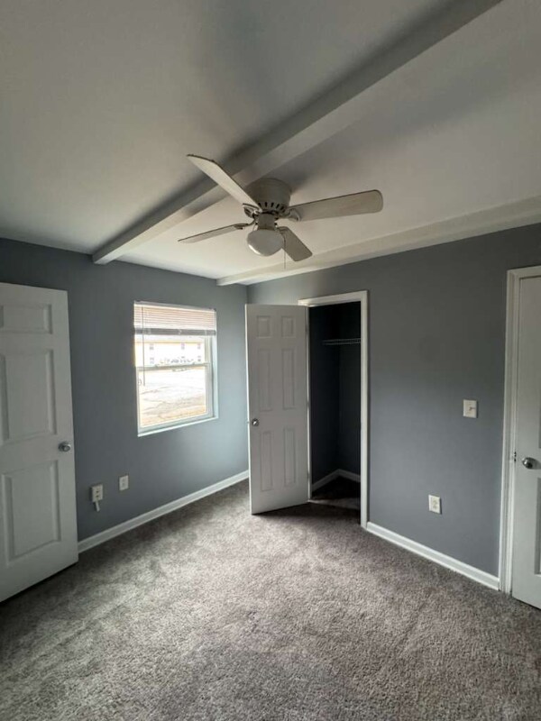 Building Photo - 201 Chandler Dr