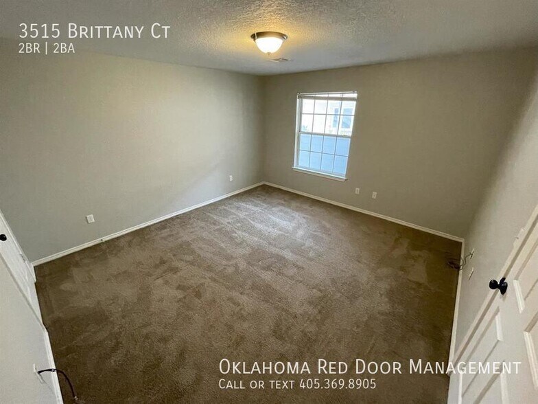 Building Photo - 3515 Brittany Ct