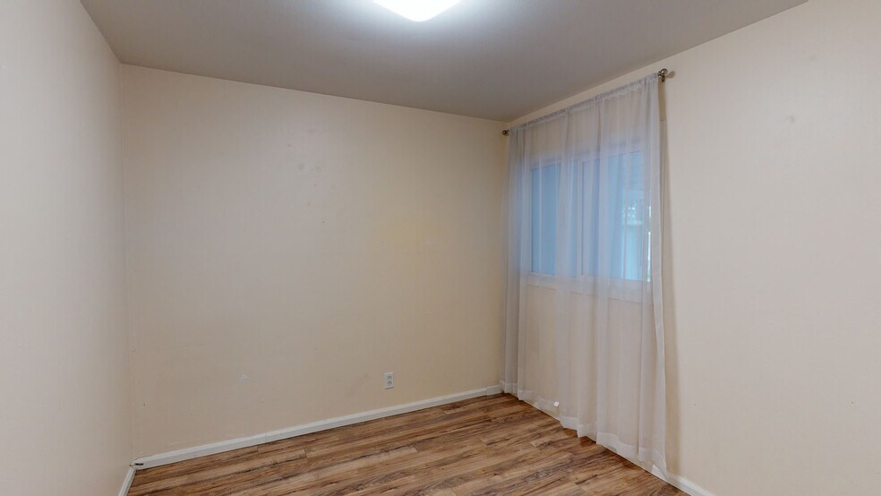 Bedroom 1 - 12405 NE 109th Pl