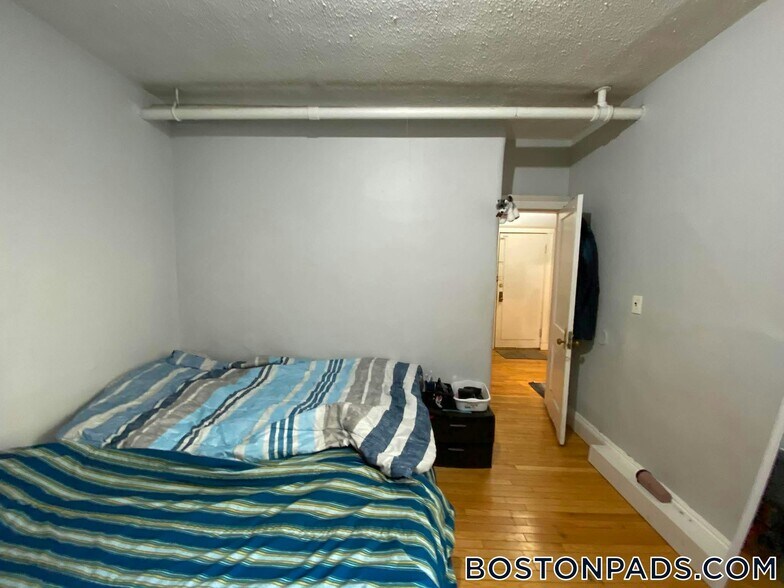 Building Photo - 238 S Huntington Ave