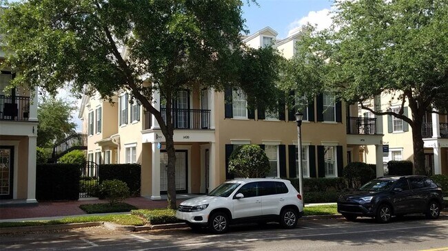 Building Photo - 1420 Lake Baldwin Ln