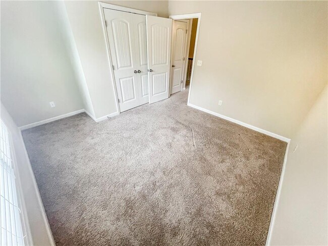 Building Photo - 5840 Zelkova Dr