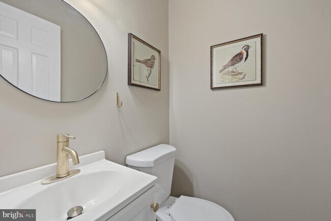 Building Photo - 1606 Angus Ct