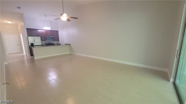 Building Photo - 3208 SW 17th Pl