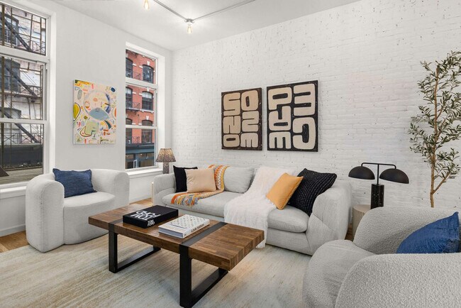 Building Photo - 69 Leonard St