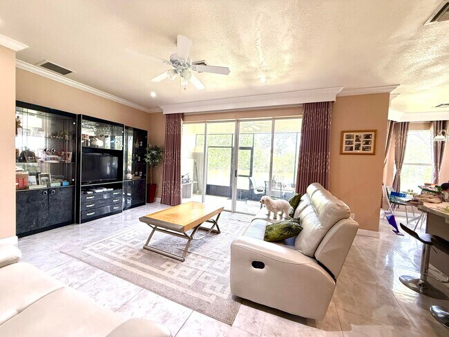 Building Photo - 1763 SW Newport Cir