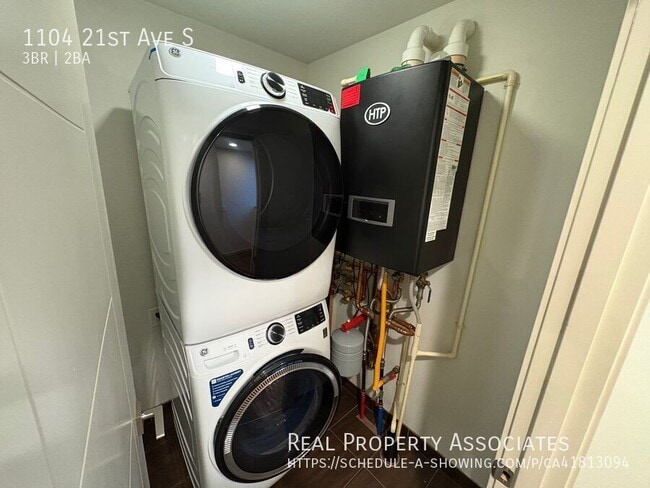 Building Photo - 1104 21st Ave S