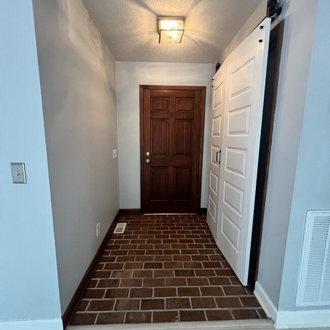 Building Photo - 137 Starboard Bay